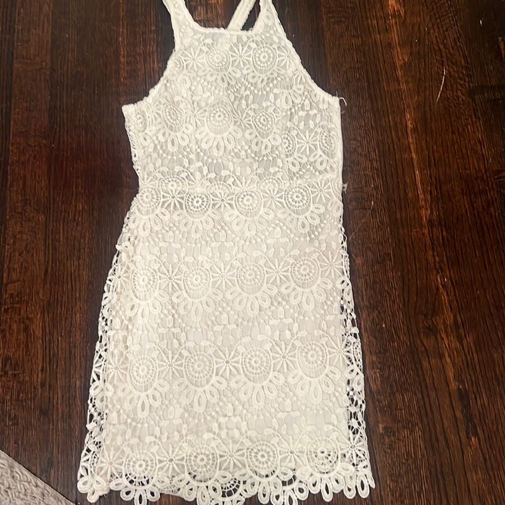 white lace dress with open back and side zipper